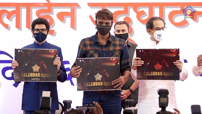 मुंबई पोलिसांचं '२०२१'चं कॅलेंडर