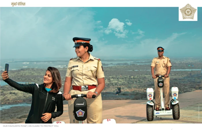 मुंबई पोलिसांचं '२०२१'चं कॅलेंडर