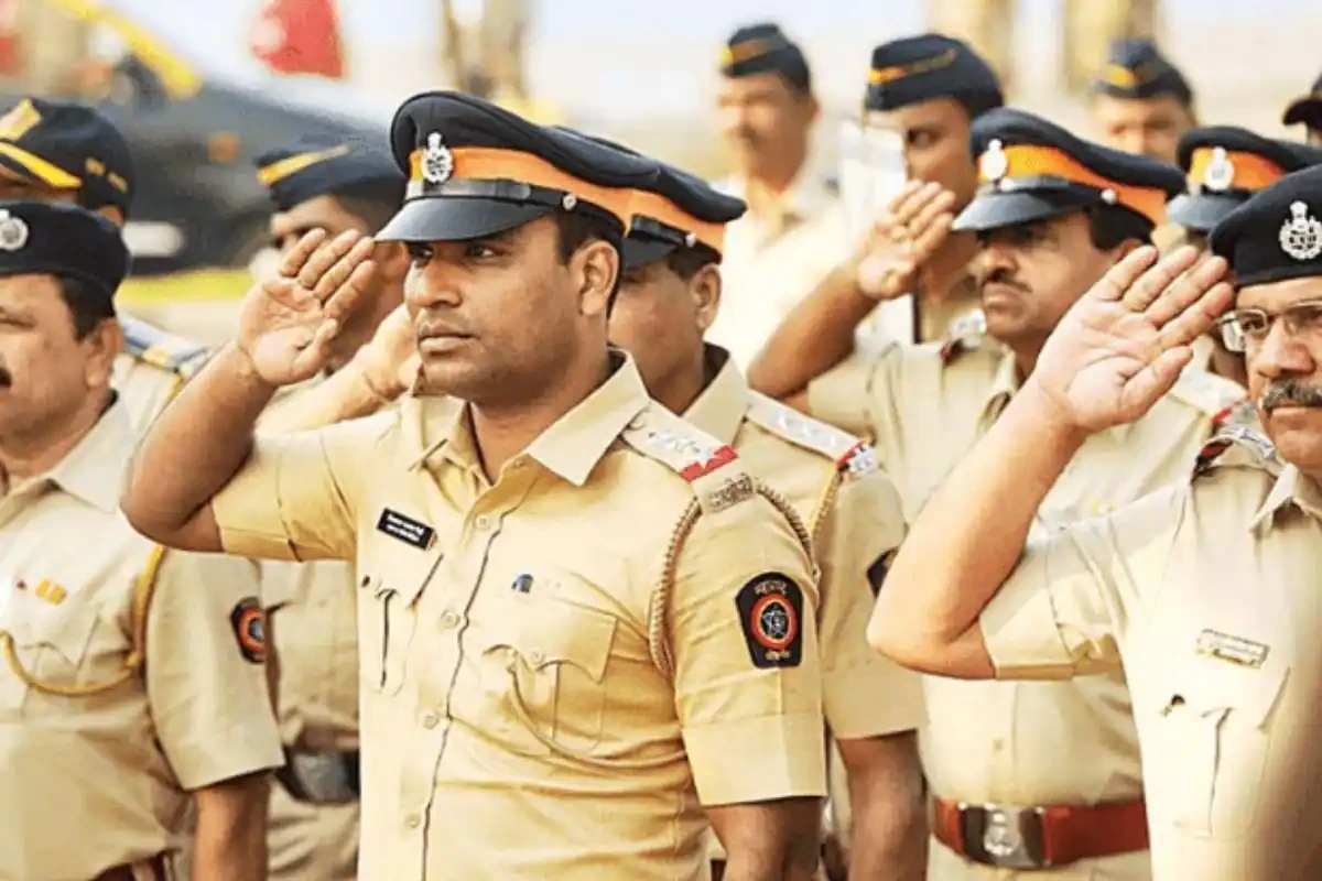 Massive turnout for police constable jobs in India, 18 lakh candidates apply