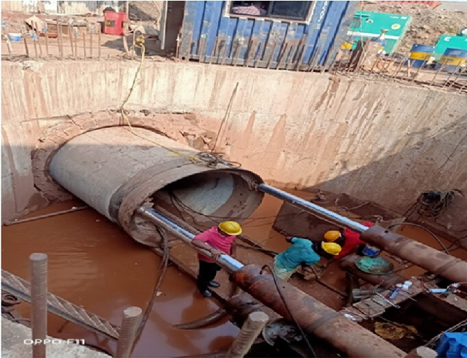 रेल्वे वाहतूक सुरळीत ठेवण्यासाठी मध्य व पश्चिम रेल्वे मार्गावर राहणार ड्रोनची नजर