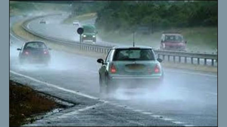 IMD warns of light to moderate rains in Mumbai, Thane, Raigad today IMD warns of light to moderate rains in Mumbai, Thane, Raigad today