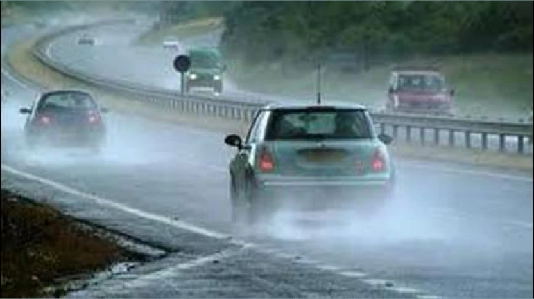 मुंबई- अगले तीन दिनों तक मध्यम बारिश की संभावना मुंबई- अगले तीन दिनों तक मध्यम बारिश की संभावना