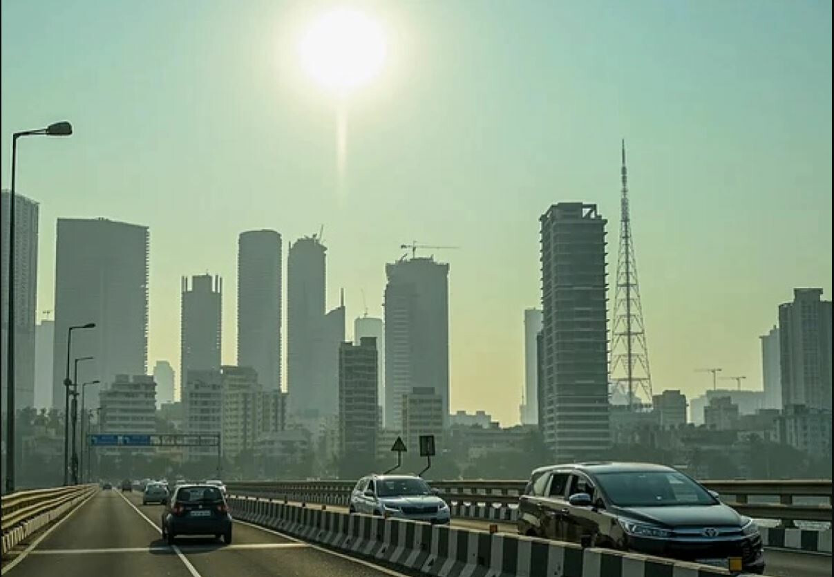मुंबईत 'या' कारणामुळे जाणवते तीव्र उष्णता