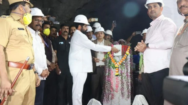 मुंब्रा से ऐरोली टनल के लेफ्ट साइड रूट का काम पूरा मुंब्रा से ऐरोली टनल के लेफ्ट साइड रूट का काम पूरा