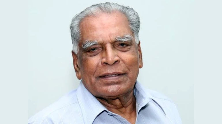 शेतकरी, कष्टकऱ्यांचा बुलुंद आवाज हरपला, मुख्यमंत्री म्हणाले... शेतकरी, कष्टकऱ्यांचा बुलुंद आवाज हरपला, मुख्यमंत्री म्हणाले...