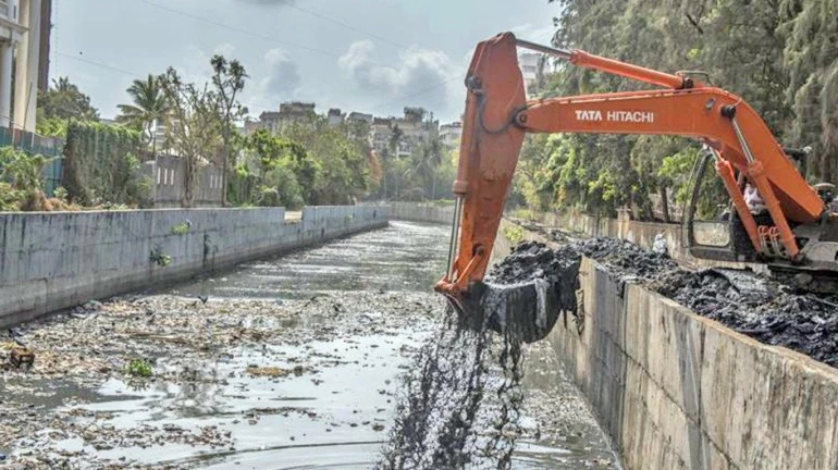 Ahead of monsoon, BMC starts Whatsapp chatbot for nullah cleaning complaints
