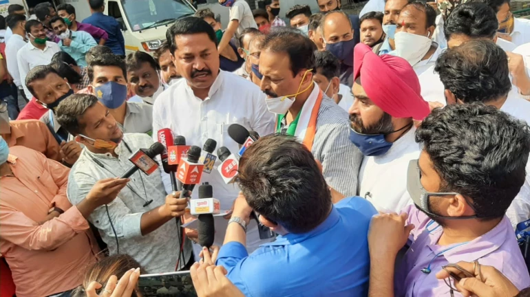 काँग्रेसच्या टेकूवर ठाकरे सरकार, नाना पटोले संतापले काँग्रेसच्या टेकूवर ठाकरे सरकार, नाना पटोले संतापले