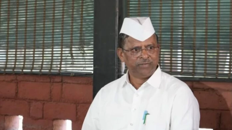 गुटखा और बैन चीज़ें बेची गईं तो अधिकारियों के खिलाफ सख्त कार्रवाई होगी – फूड एंड ड्रग एडमिनिस्ट्रेशन मिनिस्टर नरहरि जिरवाल गुटखा और बैन चीज़ें बेची गईं तो अधिकारियों के खिलाफ सख्त कार्रवाई होगी – फूड एंड ड्रग एडमिनिस्ट्रेशन मिनिस्टर नरहरि जिरवाल