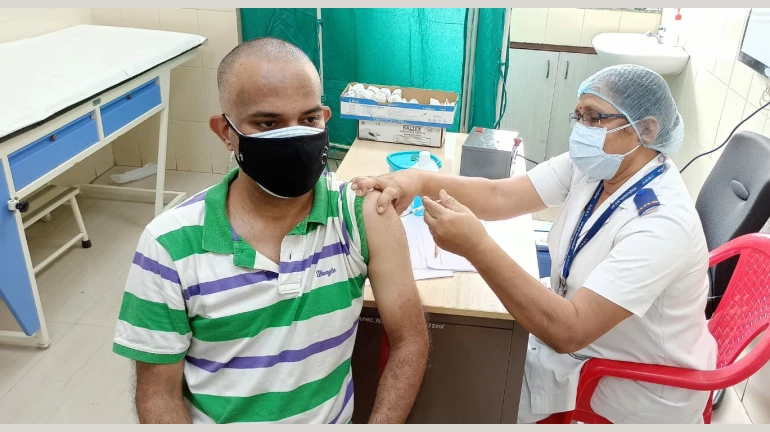 तिसऱ्या लाटेच्या पार्श्वभूमीवर नवी मुंबईत टारगेटेड टेस्टींग, रोज ६ हजार चाचण्या तिसऱ्या लाटेच्या पार्श्वभूमीवर नवी मुंबईत टारगेटेड टेस्टींग, रोज ६ हजार चाचण्या