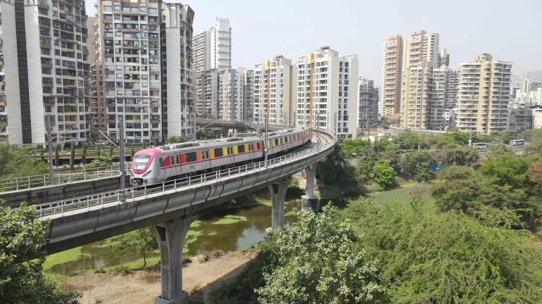 10% discount for Mumbai Metro 2A & 7 commuters on "This Day"