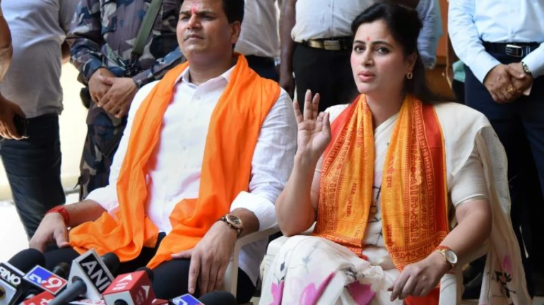 राणा दंपत्ति की जमानत अर्जी पर सुनवाई राणा दंपत्ति की जमानत अर्जी पर सुनवाई