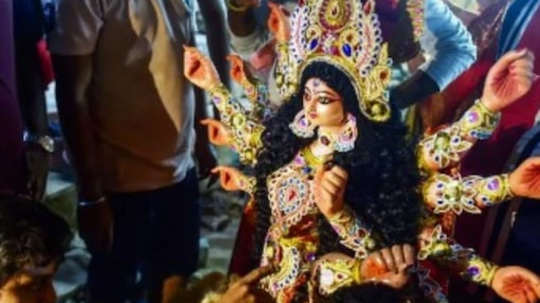 नवरात्रि उत्सव के दौरान 1,304 मंडलों को पंडाल बनाने की अनुमति नवरात्रि उत्सव के दौरान 1,304 मंडलों को पंडाल बनाने की अनुमति