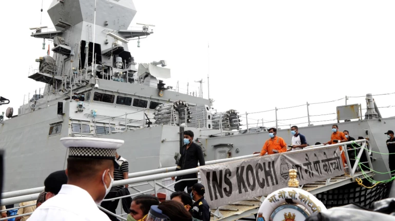 Cyclone Tauktae: At least 89 ONGC staff from Barge P305 still missing; search and rescue ops underway Cyclone Tauktae: At least 89 ONGC staff from Barge P305 still missing; search and rescue ops underway