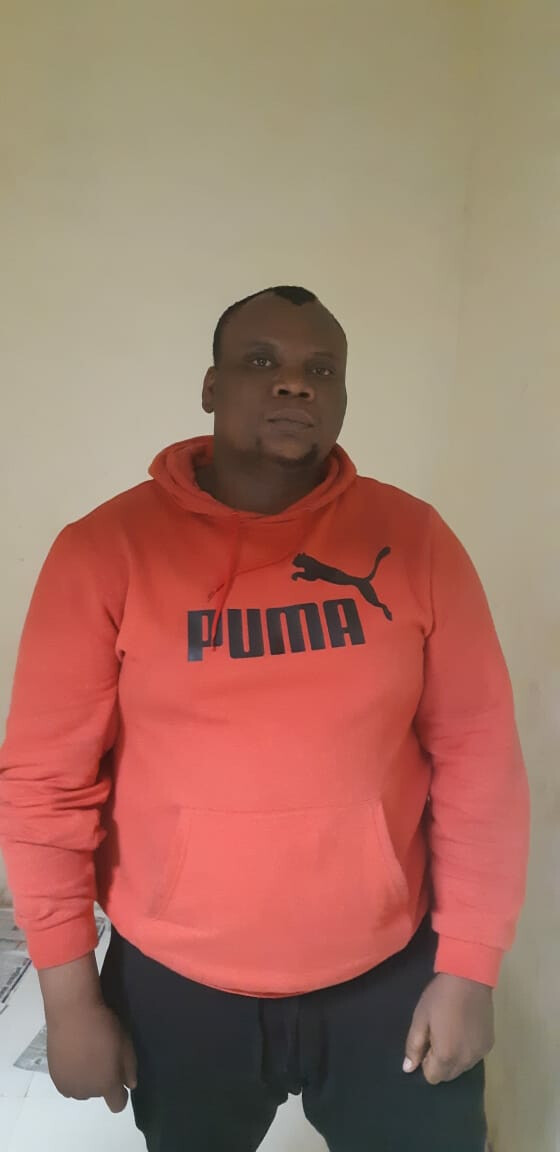 एमडी व चरससह परदेशी नागरीकाला अटक