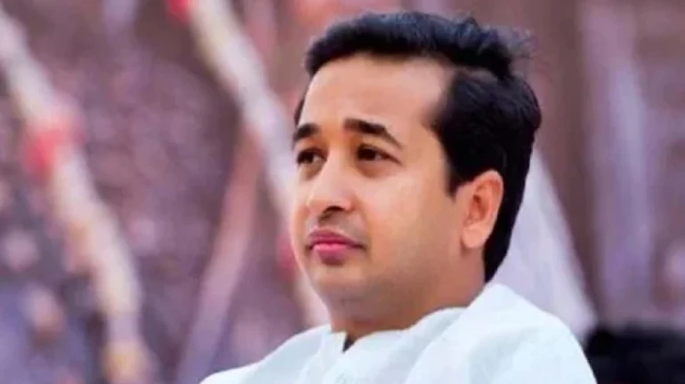 दिशा सॅलियन प्रकरणात सचिन वाझेंची एन्ट्री? नितेश राणेंचं ट्वीट दिशा सॅलियन प्रकरणात सचिन वाझेंची एन्ट्री? नितेश राणेंचं ट्वीट