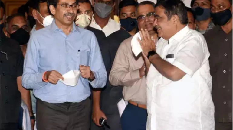 नितिन गडकरी मिले उद्धव ठाकरे से, मित्रता की ओर बढ़ते कदम की आहट! नितिन गडकरी मिले उद्धव ठाकरे से, मित्रता की ओर बढ़ते कदम की आहट!