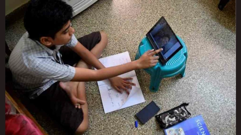 छात्रों को मोबाइल रिचार्ज के लिए 500, नवी मुंबई नगर निगम का फैसला