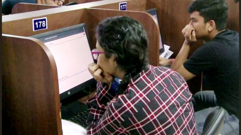 Students get an extension to submit the Maharashtra HSC Exam Application form for 2021 Students get an extension to submit the Maharashtra HSC Exam Application form for 2021