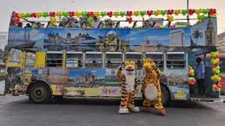 Farewell to Mumbai's Famous Tourist Attraction Open Double-Decker Buses Soon Farewell to Mumbai's Famous Tourist Attraction Open Double-Decker Buses Soon