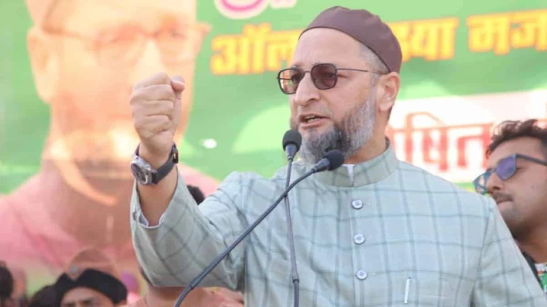 AIMIM's First National Convention Held in Mumbai, Asaduddin Owaisi Addresses Key Issues and Future Plans AIMIM's First National Convention Held in Mumbai, Asaduddin Owaisi Addresses Key Issues and Future Plans
