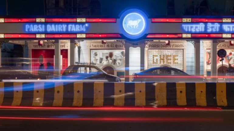 Mumbai's Iconic Parsi Dairy Farm Loses Food Licence After FDA Finds Hygiene Violations Mumbai's Iconic Parsi Dairy Farm Loses Food Licence After FDA Finds Hygiene Violations