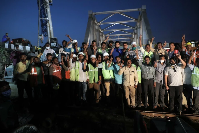 Photos from Kalyan's new Patripool project and the launch of the Girder