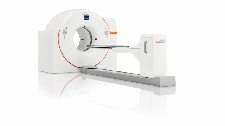 Mumbai: First of its kind advanced Digital PET-CT scanner unveiled at Ambani Hospital