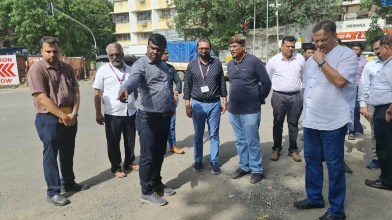 BMC Claims To Have Filled Over 12,200 Potholes This Year BMC Claims To Have Filled Over 12,200 Potholes This Year