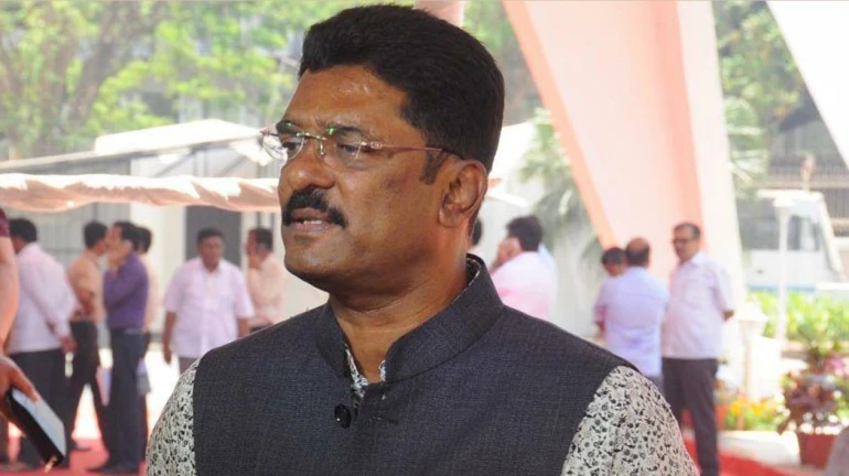 शिवसेनेकडे कट्टर निस्वार्थी अकाउंट्स, सरनाईकांचा विरोधकांना टोला शिवसेनेकडे कट्टर निस्वार्थी अकाउंट्स, सरनाईकांचा विरोधकांना टोला