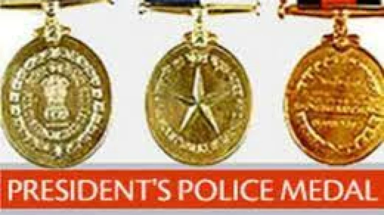 महाराष्ट्र पुलिस को मिले तीन 'राष्ट्रपति पुलिस पदक' महाराष्ट्र पुलिस को मिले तीन 'राष्ट्रपति पुलिस पदक'