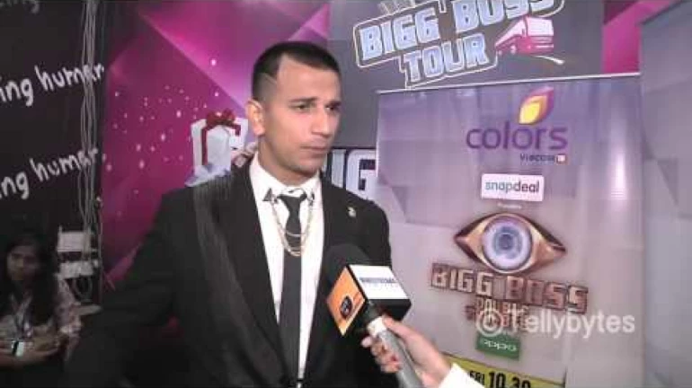 बिग बॉस और रोडीज के विजेता प्रिंस नरूला के नाम पर फ्रॉड करने वाला हुआ गिरफ्तार बिग बॉस और रोडीज के विजेता प्रिंस नरूला के नाम पर फ्रॉड करने वाला हुआ गिरफ्तार