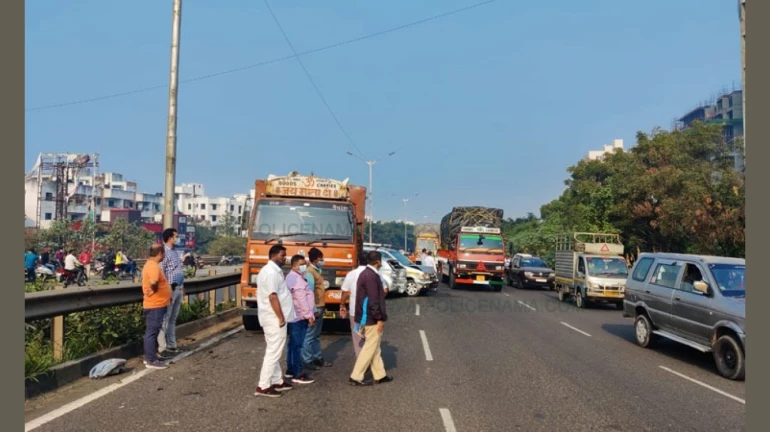 3 pedestrians crushed to death by truck on Pune-Satara highway