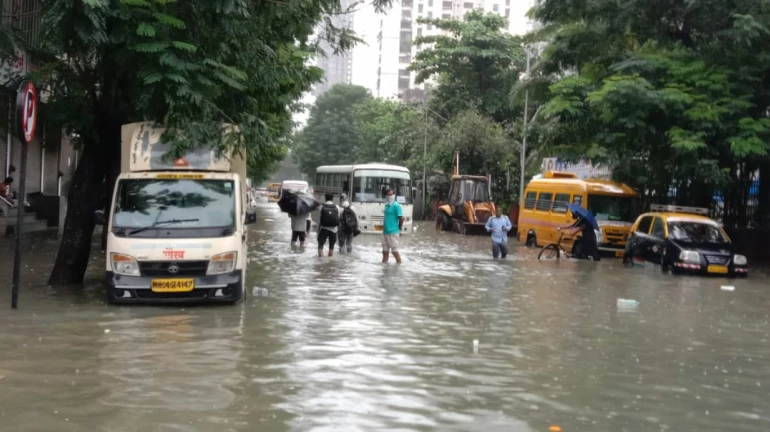 Mumbai surpasses seasonal rain average; records more than 400 mm rainfall