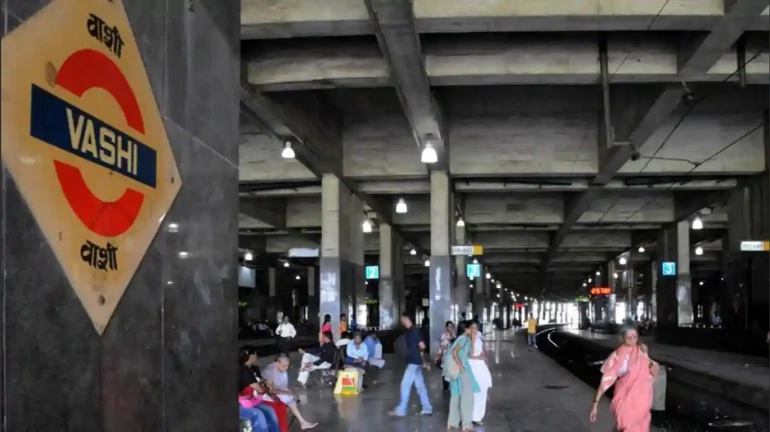 नवी मुंबई के रेलवे स्टेशनों के बाहर कोरोना जांच केंद्र