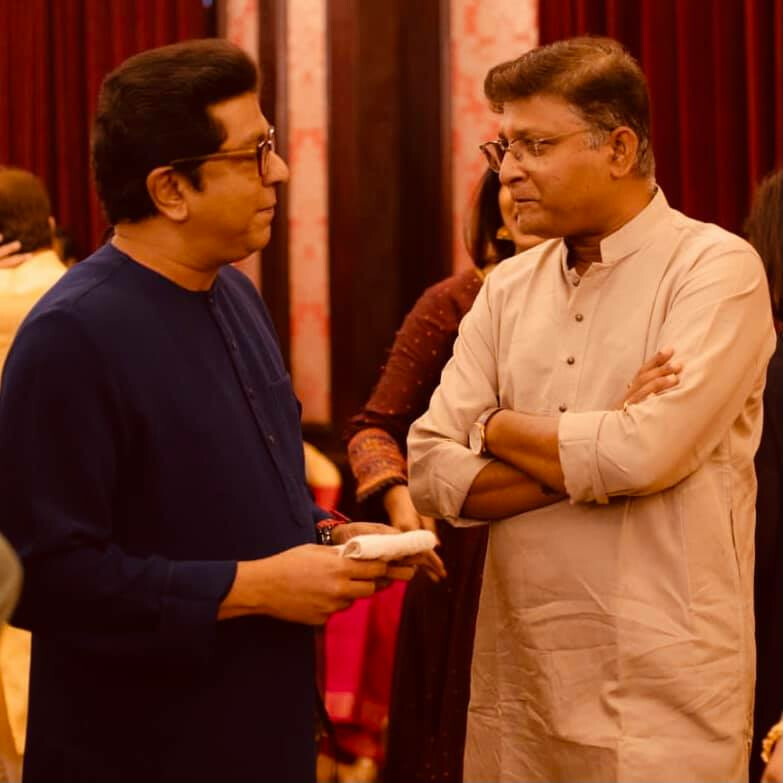 “अपुनने एकही मारा.. लेकीन सॅालिड मारा..”, केदार शिंदेंनी केलं राज ठाकरेंचं कौतुक