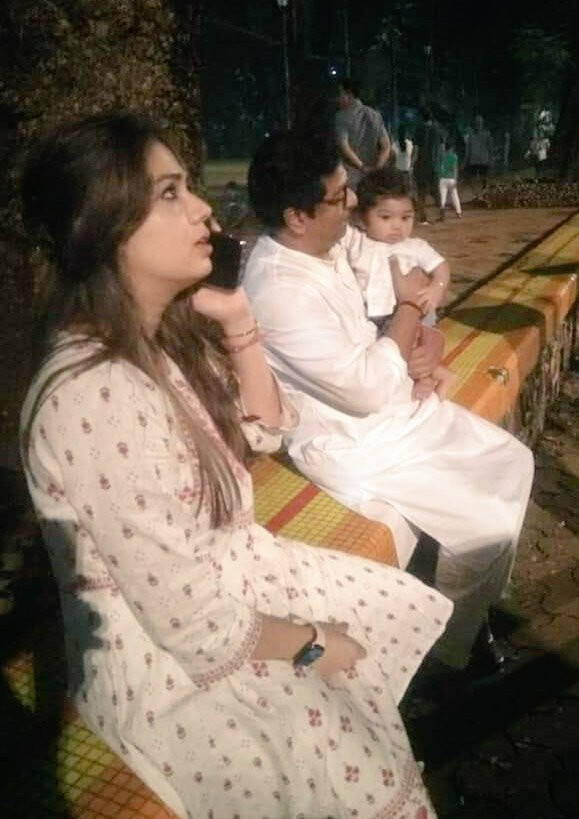 अपने पोते के साथ शिवाजी पार्क में घूमने निकले राज ठाकरे