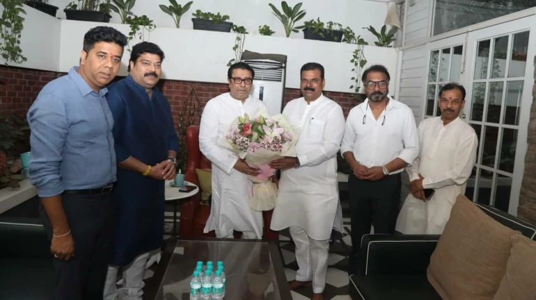 भिवंडी लोकसभा सांसद कपिल पाटिल ने राज ठाकरे से मुलाकात की भिवंडी लोकसभा सांसद कपिल पाटिल ने राज ठाकरे से मुलाकात की