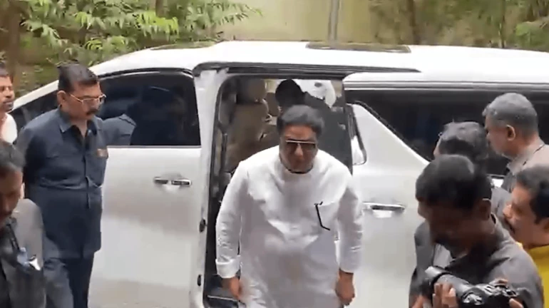 Raj Thackeray Acquitted in 2008 Kalyan Railway Exam Assault Case Raj Thackeray Acquitted in 2008 Kalyan Railway Exam Assault Case