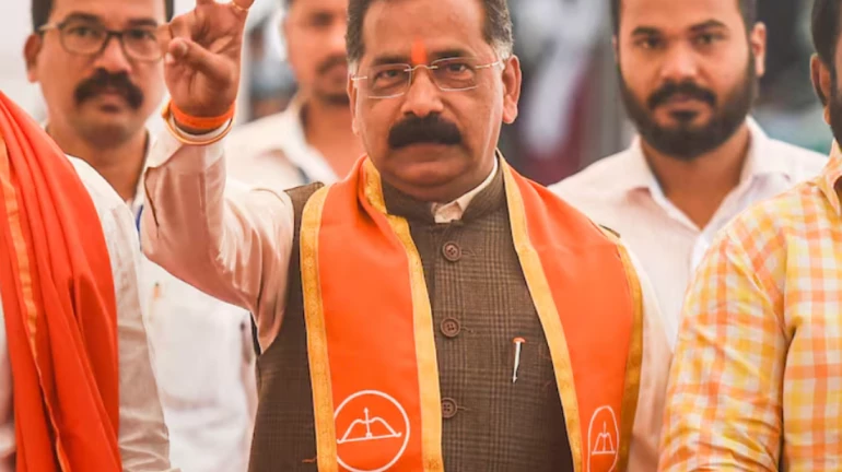 उद्धव ठाकरे को एक और बड़ा झटका, राजन साल्वी एकनाथ शिंदे की पार्टी शिवसेना में शामिल उद्धव ठाकरे को एक और बड़ा झटका, राजन साल्वी एकनाथ शिंदे की पार्टी शिवसेना में शामिल