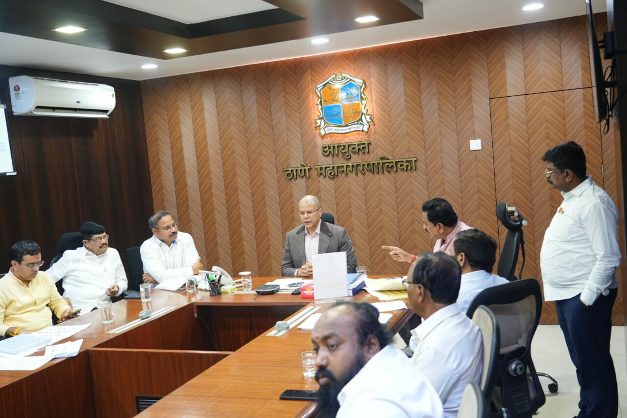 ठाणे महापालिकेच्या मतदार यादीत चुका असल्याचे आरोप