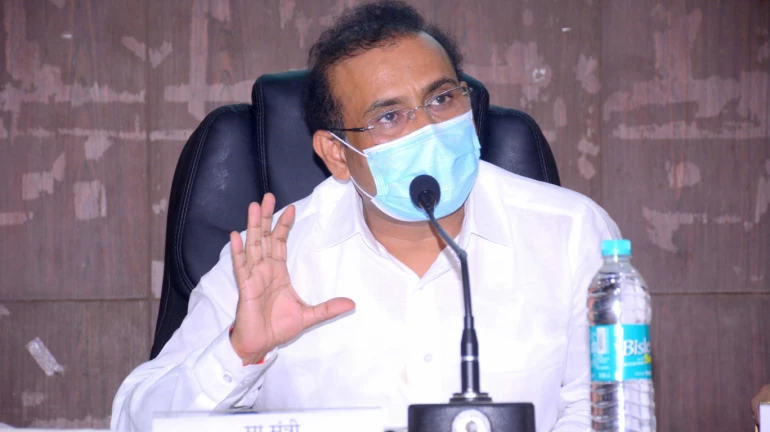 Maharashtra Health minister says No Covid vaccine for minors, pregnant women