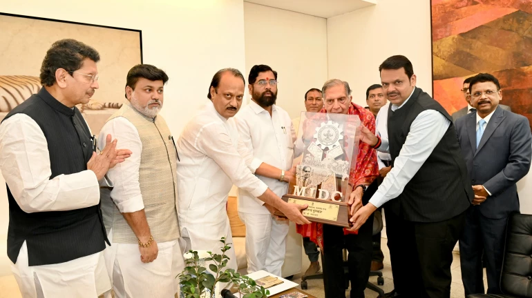 Maharashtra: State's first 'Udyog Ratna' given to Ratan Tata at his residence