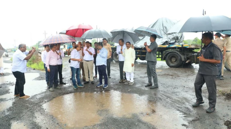 PWD Minister Ravindra Chavan begins a tour to inspect potholes on Mumbai-Goa highway