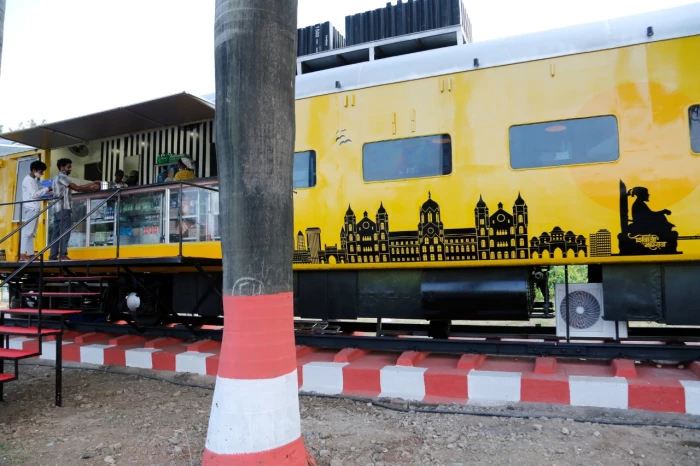 Central Railway’s “Restaurant on Wheels” – an innovative concept increasing passenger satisfaction