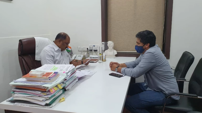 मुंबई लोकल सर्वांसाठी सुरू करा, राष्ट्रवादीच्या ‘या’ नेत्याचं परिवहनमंत्र्यांना साकडं मुंबई लोकल सर्वांसाठी सुरू करा, राष्ट्रवादीच्या ‘या’ नेत्याचं परिवहनमंत्र्यांना साकडं