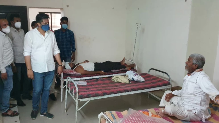 “गुजरातमधल्या ५ वी नापास आमदारासारखं रुग्णाला इंजेक्शन दिलं नाही” “गुजरातमधल्या ५ वी नापास आमदारासारखं रुग्णाला इंजेक्शन दिलं नाही”