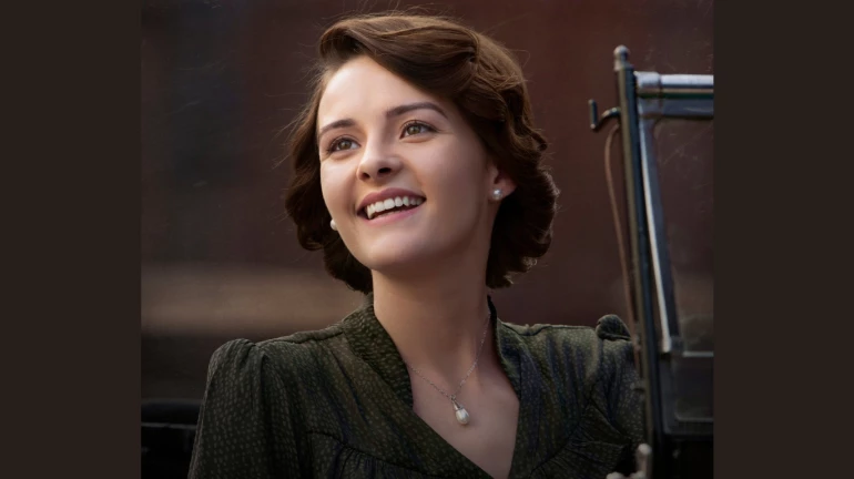 'आरआरआर' से आज अभिनेत्री ओलिविया मॉरिस का लुक उनके जन्मदिन पर हुआ रिलीज 'आरआरआर' से आज अभिनेत्री ओलिविया मॉरिस का लुक उनके जन्मदिन पर हुआ रिलीज