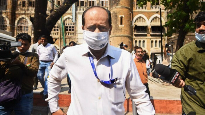 सचिन वाझेंवर ओपन हार्ट सर्जरी, रुग्णालयात...