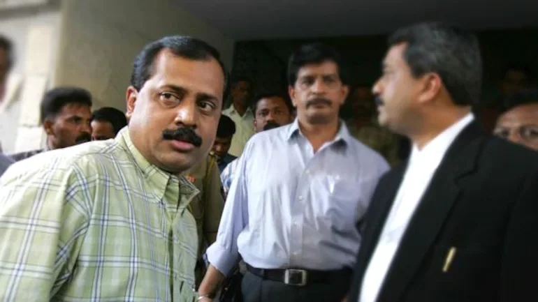 13 घंटे की पूछताछ के बाद सचिन वझे को NIA ने किया गिरफ्तार