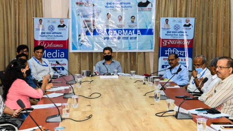 Mallet Bunder Expansion project aimed at increasing trawler handling capacity from 700 to 1300 per day Mallet Bunder Expansion project aimed at increasing trawler handling capacity from 700 to 1300 per day